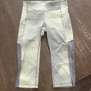 Lululemon cropped leggings